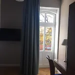 Ξενοδοχείο Villam *