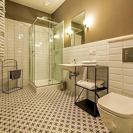 Hotel Villam *